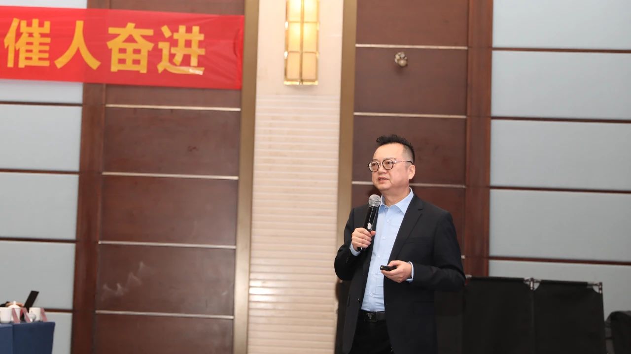 1735796300213965.jpg 8a9edb9ca700a91794673514aae288ce.jpg