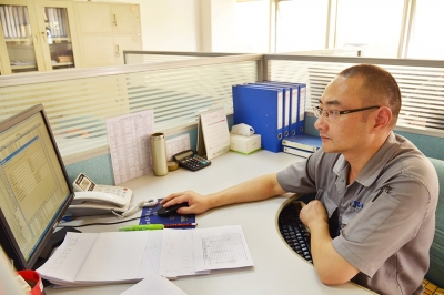 天通吉成公司虞彥于2007年5月采樣加入造血干細胞捐獻者資料庫成為一名志愿者。2014年3月31日，虞彥向一名與其成功配型的廣州患者捐獻了自己的造血干細胞。為此，虞彥成為海寧市捐獻造血干細胞第四人